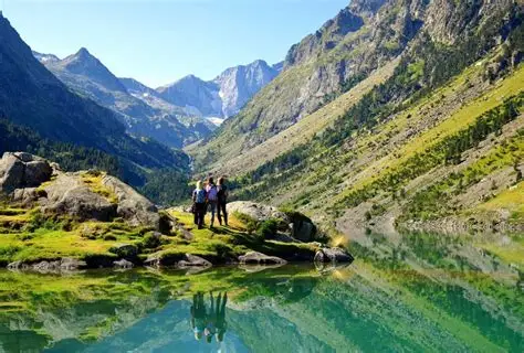 Desconecta en el Pirineo Catalán: Una escapada de turismo activo y sostenible