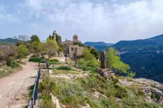 pueblo en tamaño pequeño